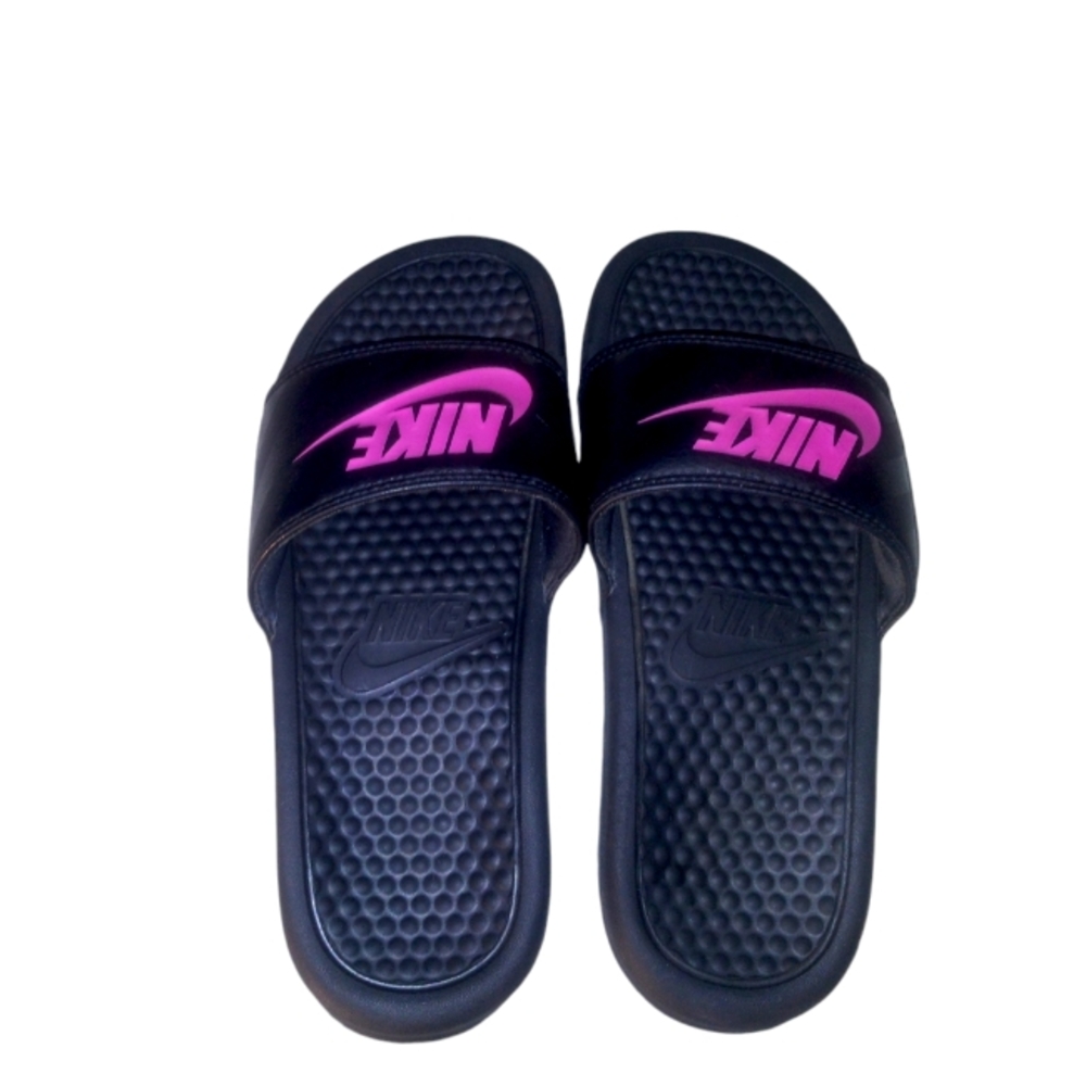 NIKE SANDALS SIZE MEDIUM 6/7